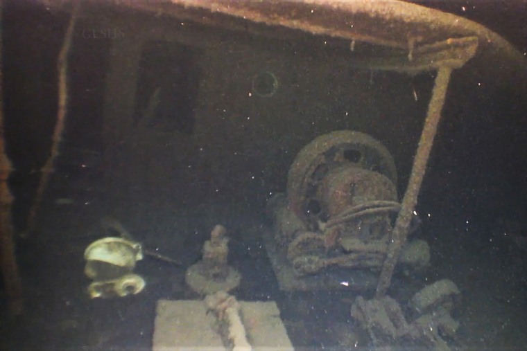 العثور على حطام السفينة الغامض الذي أودى بحياة القبطان في قاع بحيرة سوبيريور بعد 74 عامًا